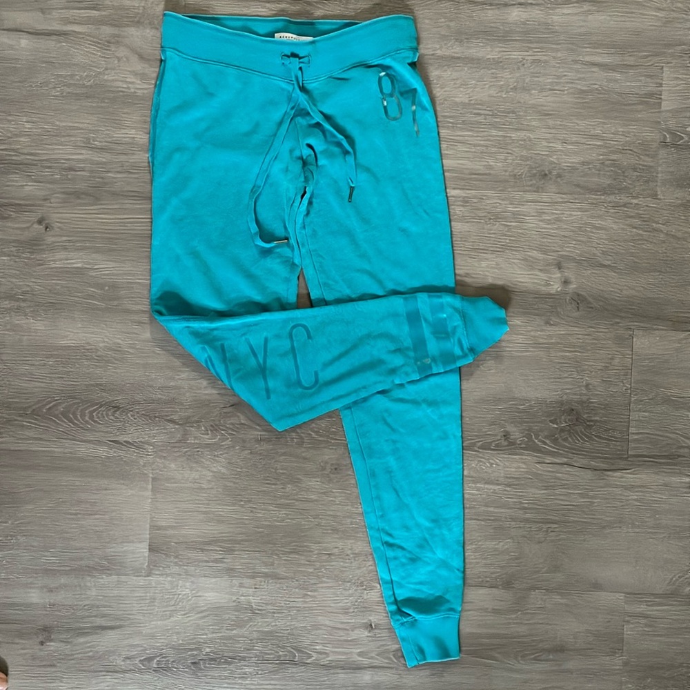 Aeropostale xs jogger pants